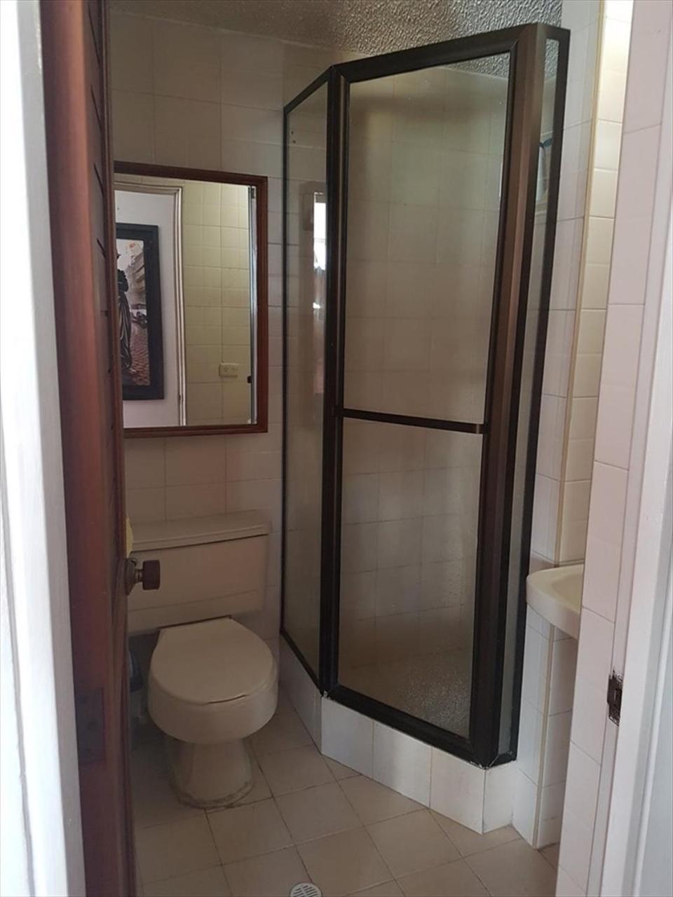 Room And Private Bathroom At Chapinero Alto Богота Экстерьер фото